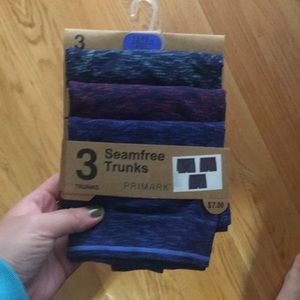 4x3-ct Seamfree Trunks = 12 pairs! NWT